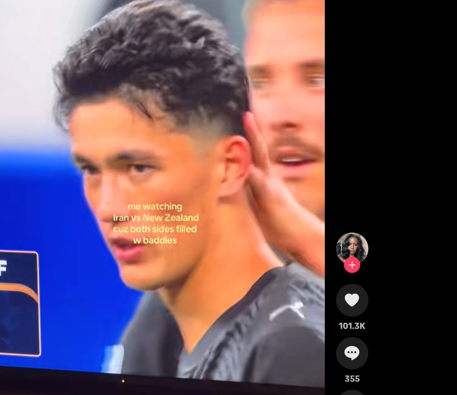 TikToker @a1zoey posted that both sides in the Iran-New Zealand match had many handsome men, making her happy; the person in the photo is New Zealand's national team player Elijah Just.