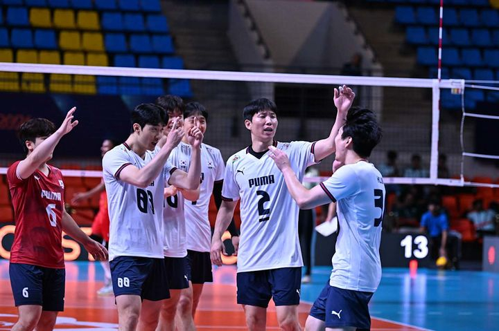 South Korean men's Bae Gu (CEO) team. /Photo=AVC Cup website screenshot