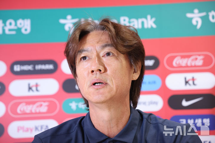 Hong Myung-bo, head coach of the South Korean national football team. /Photo=NEWSIS