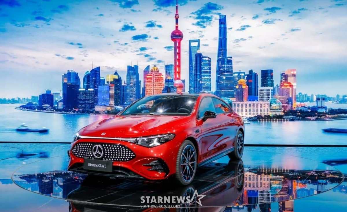 Кадр из запуска Mercedes-Benz CLA в Китае