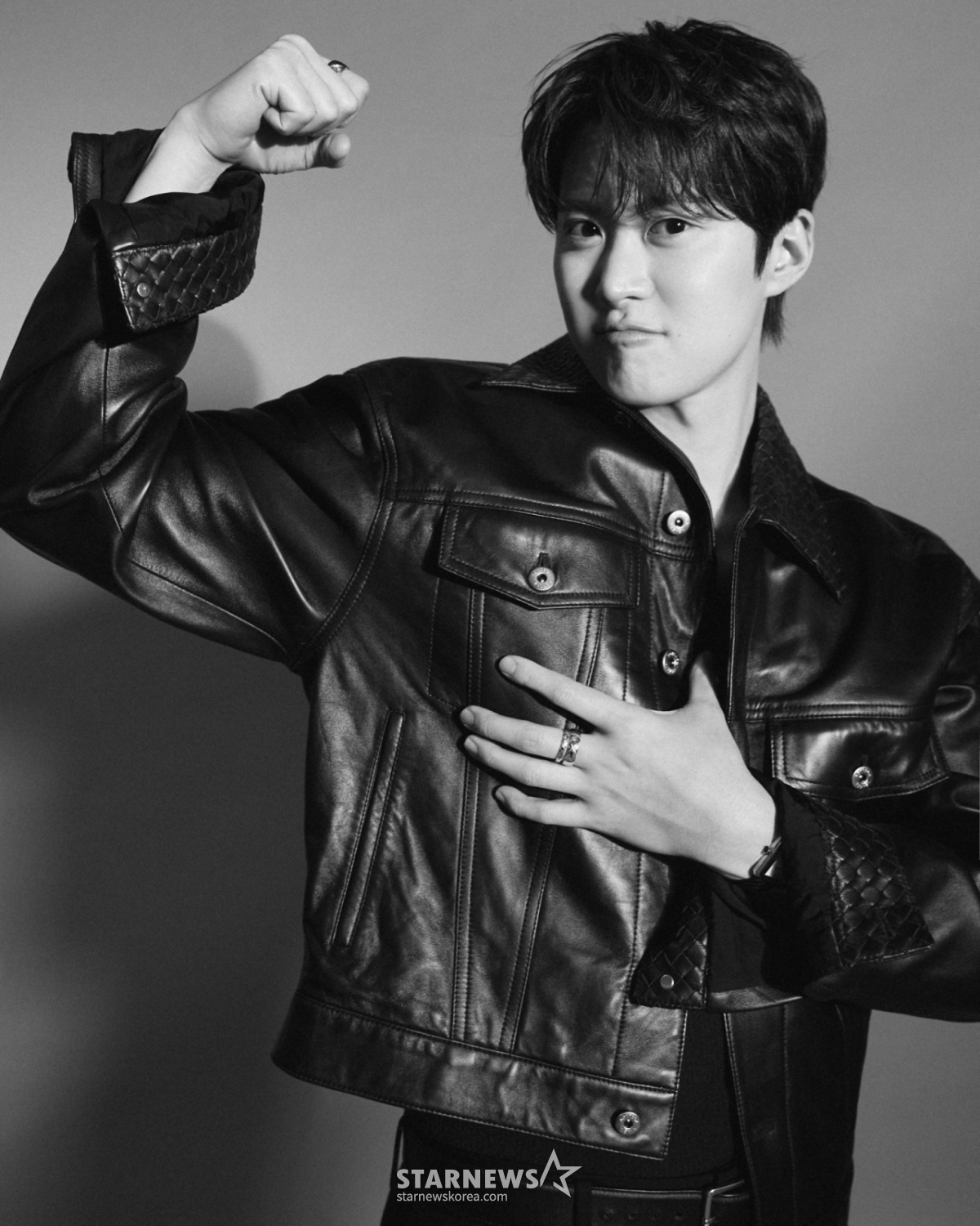 Actor Gong Myung poses for a roundtable interview held on the 22nd regarding the Netflix film 'Husbands'. /Photo provided by Netflix 2026.06.22 /Photo=Lee Dong-hoon photoguy@
