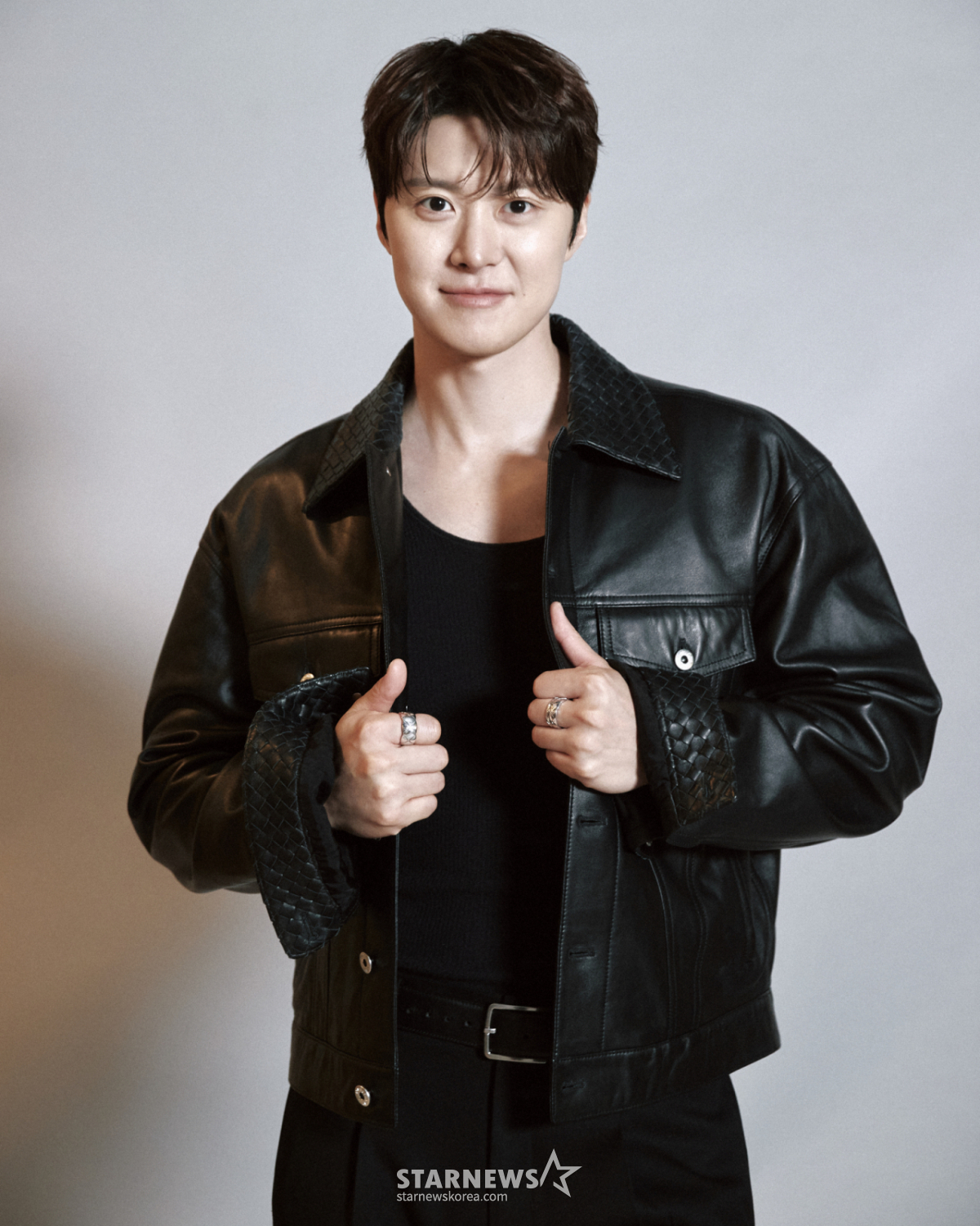 Actor Gong Myung poses for a roundtable interview held on the 22nd regarding the Netflix film 'Husbands'. /Photo provided by Netflix 2026.06.22 /Photo=Lee Dong-hoon photoguy@