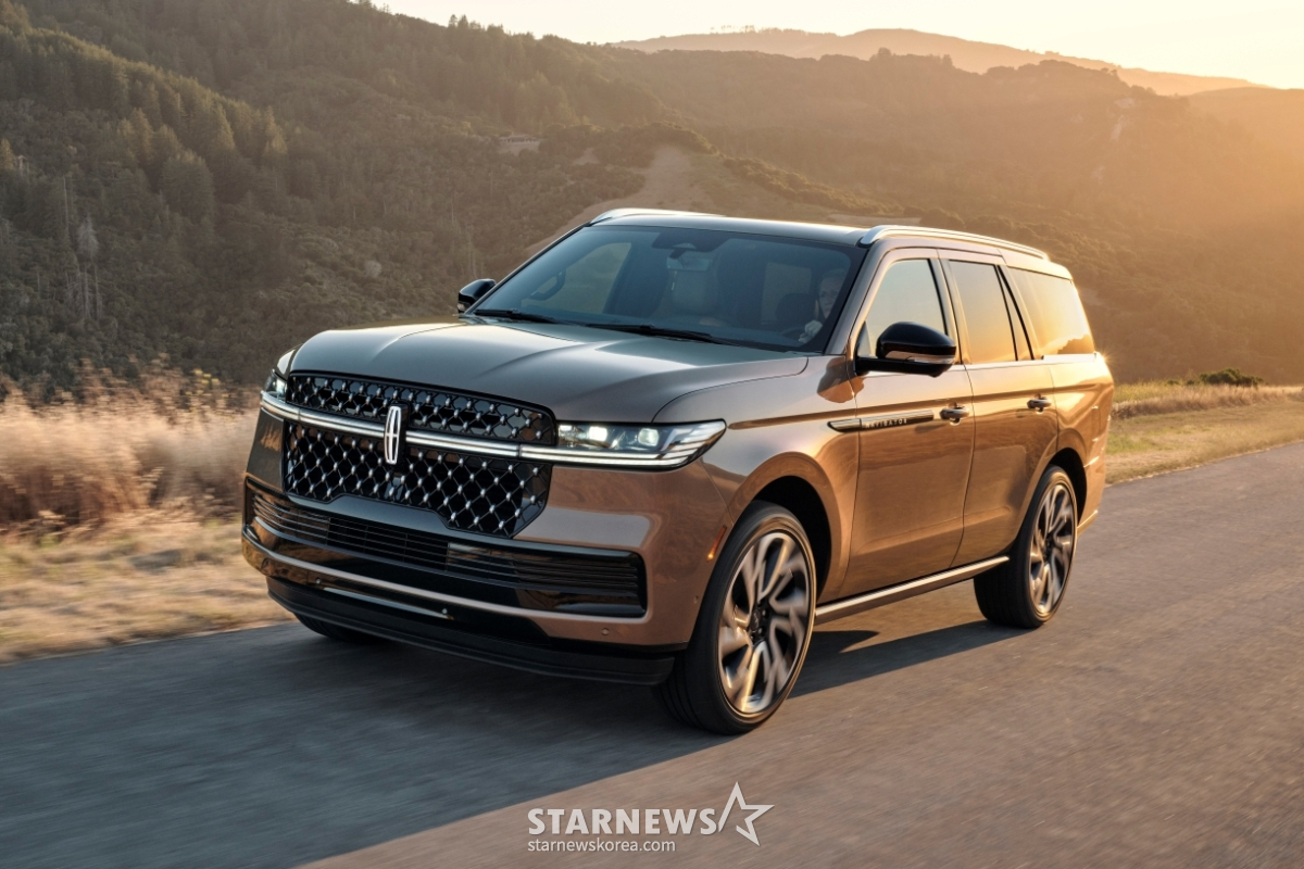 Lincoln Navigator