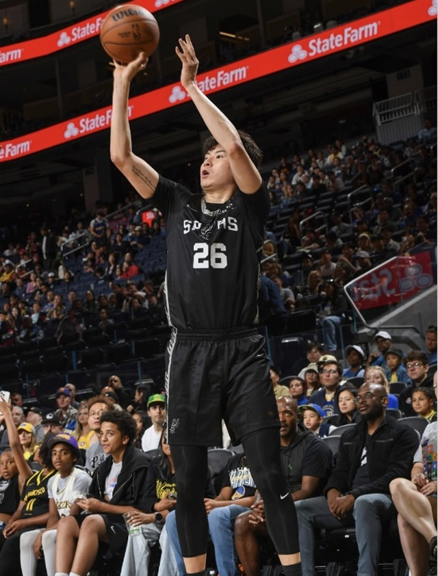 Lee Hyun-jung shooting. /Photo=NBA G-League SNS