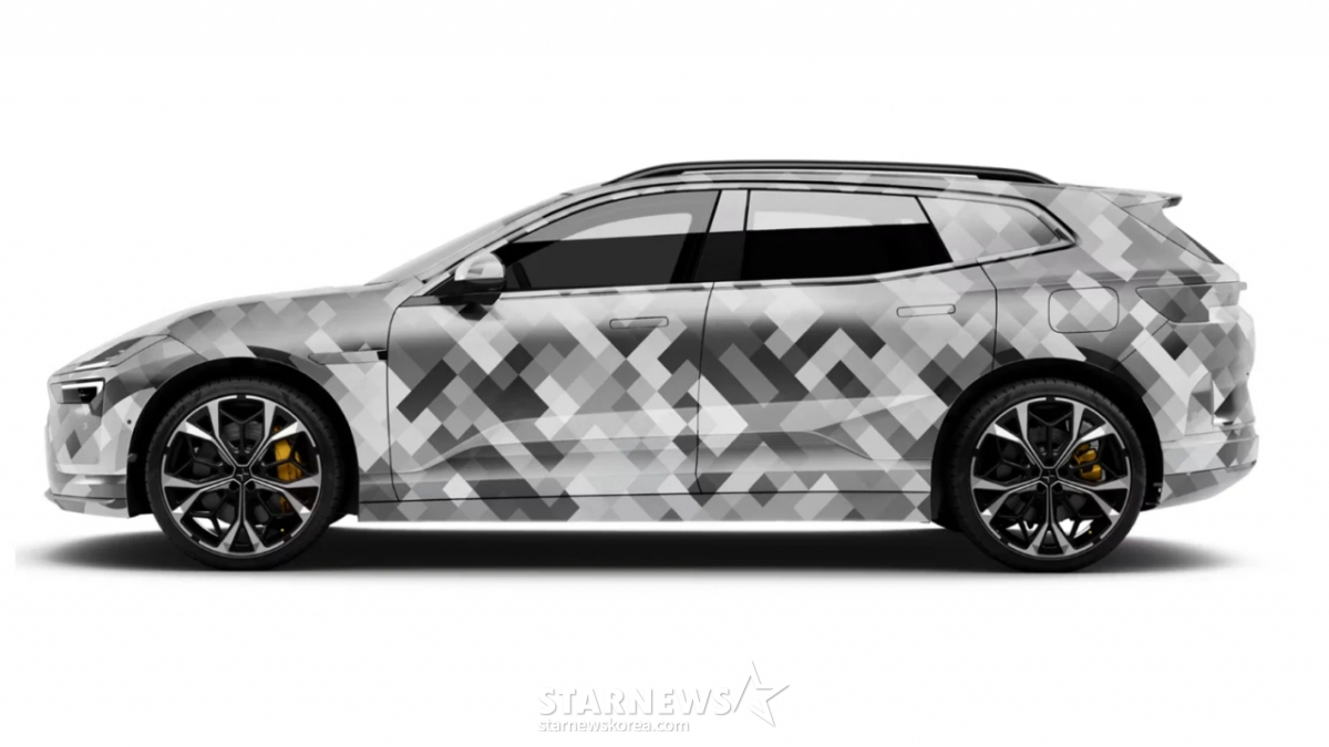 Polestar 4 SUV