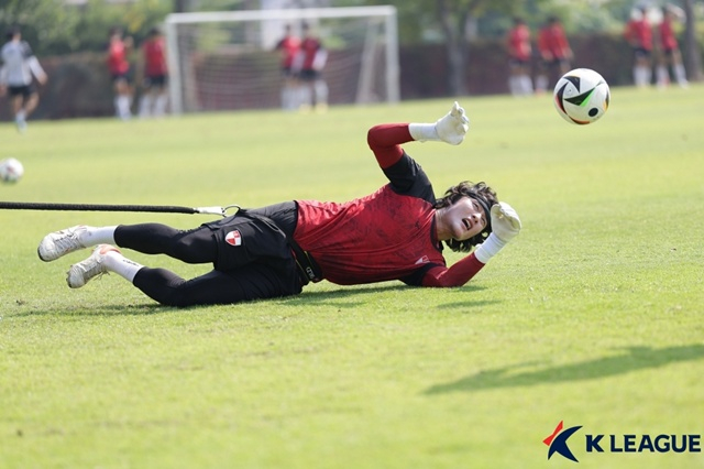 黄炳根(ファン·ビョングン)氏/写真=韓国プロサッカー連盟提供