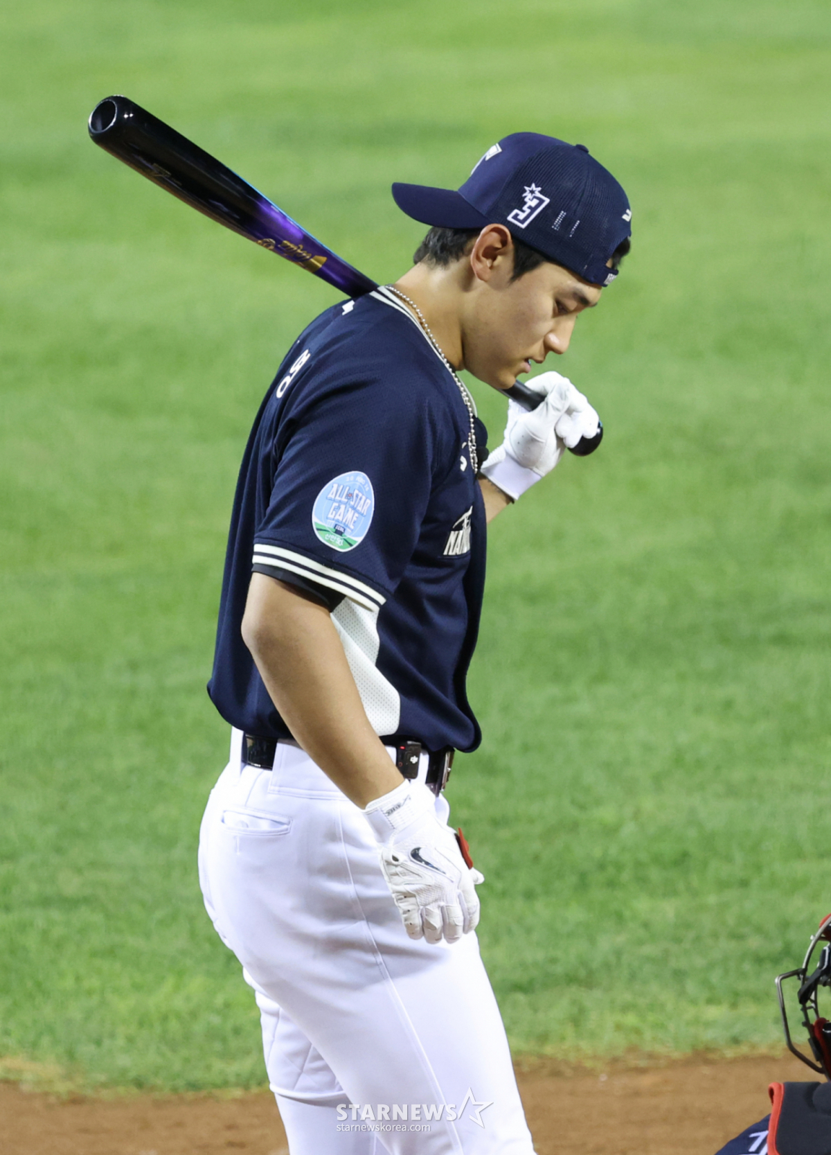 The 2026 KBO All-Star Home Run Derby was held on the 10th at Seoul Jamsil Baseball Stadium. KIA's Kim Do-young is seen hitting powerfully during the home run race. /Photo=Chief correspondent Kim Jin-kyung kim.jinkyung@