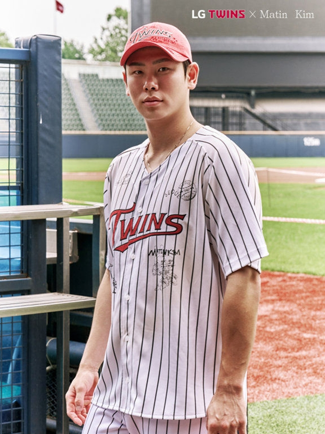 /Ảnh = LG Twins