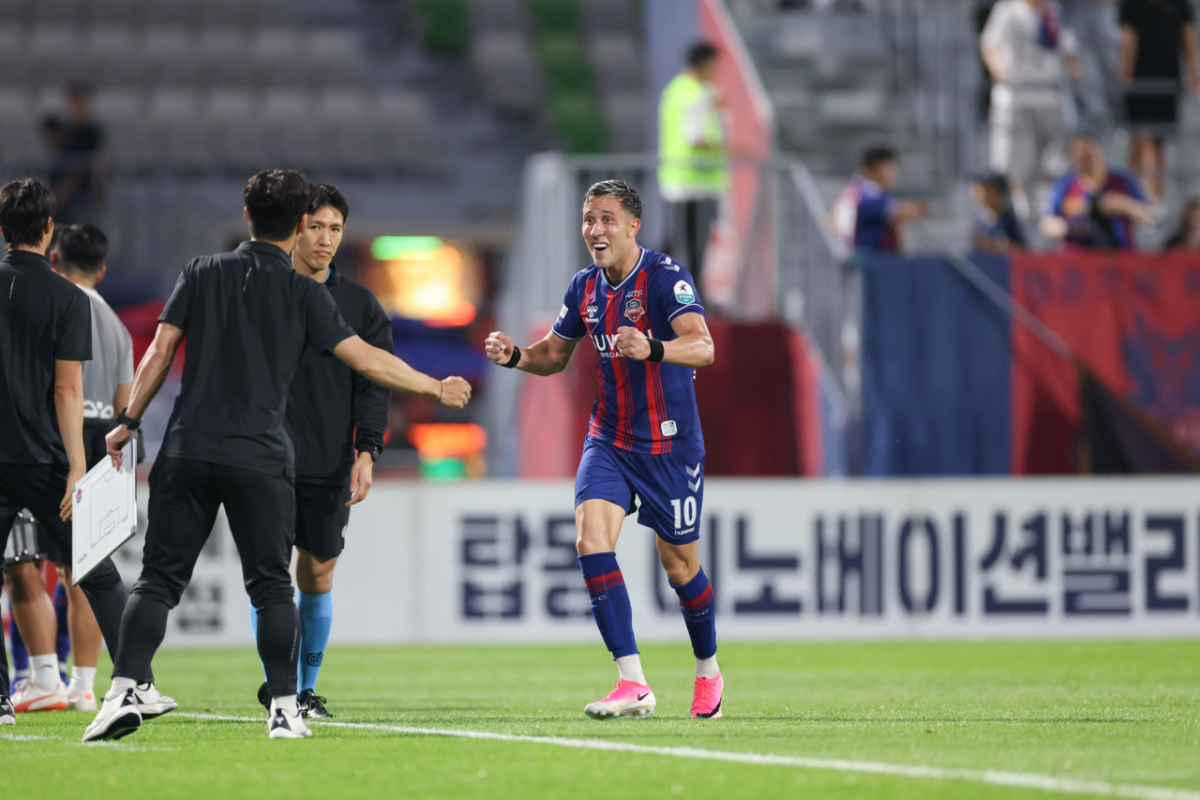 Đội Suwon FC Frizo. /Ảnh = Liên đoàn bóng đá chuyên nghiệp Hàn Quốc cung cấp