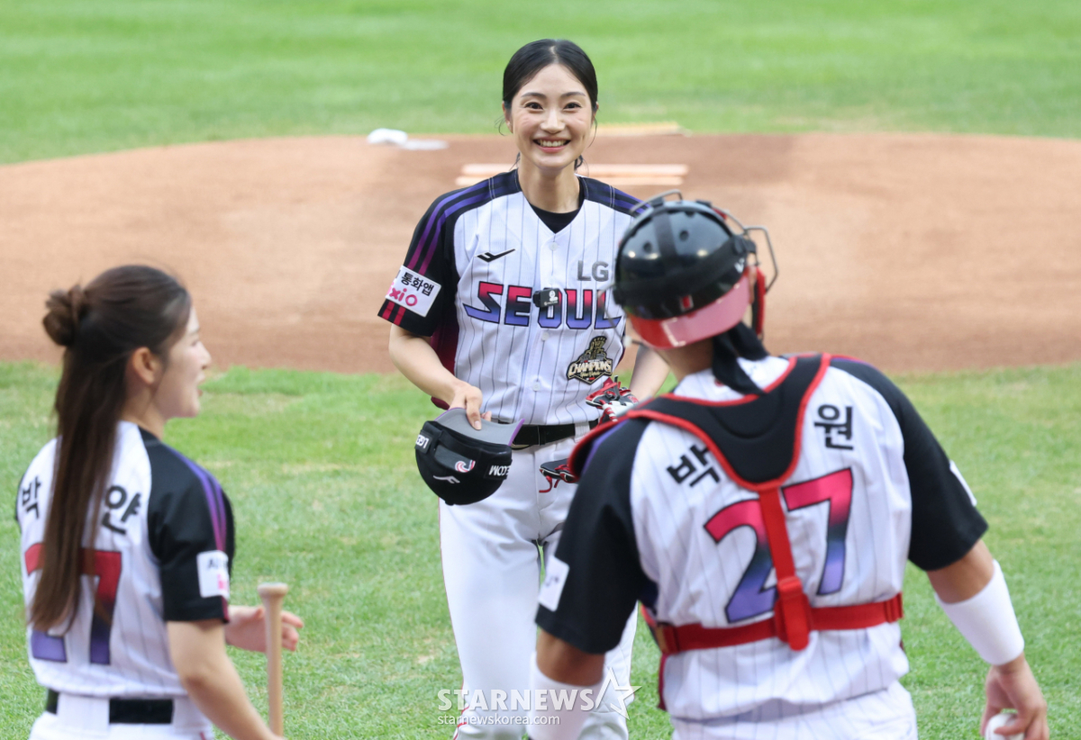 [포토] 송아 '참치포 날려주세요'