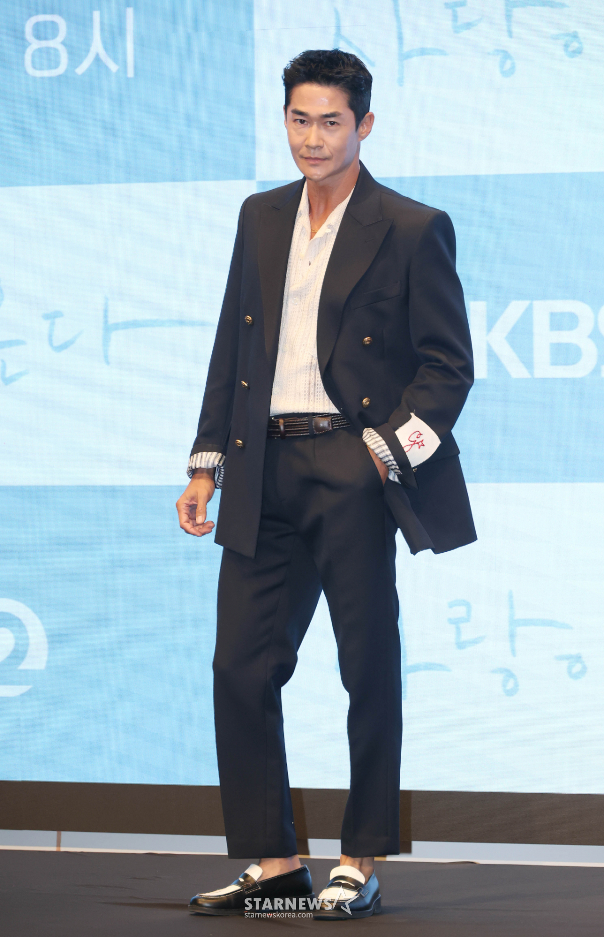 배정남 '완벽한 수트핏'[★포토]