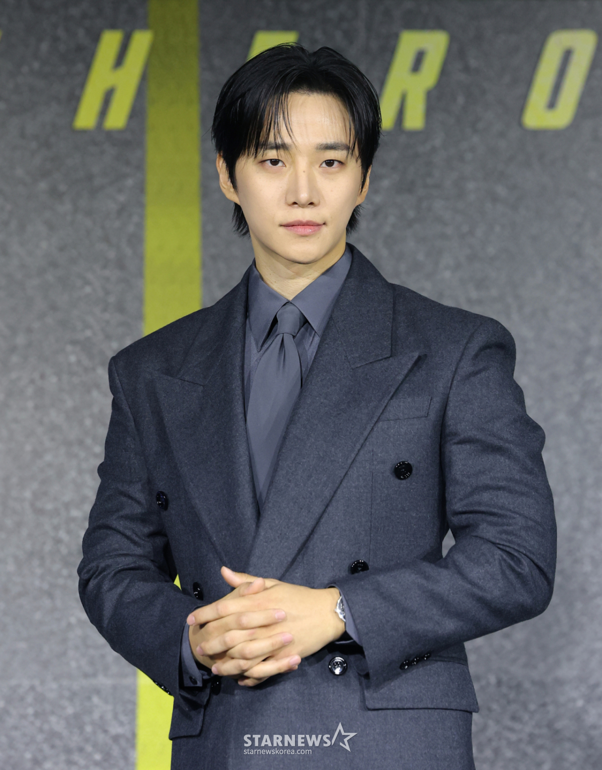 이준호, 논란의 김수현 바짝 추격..스타랭킹 男배우 2위