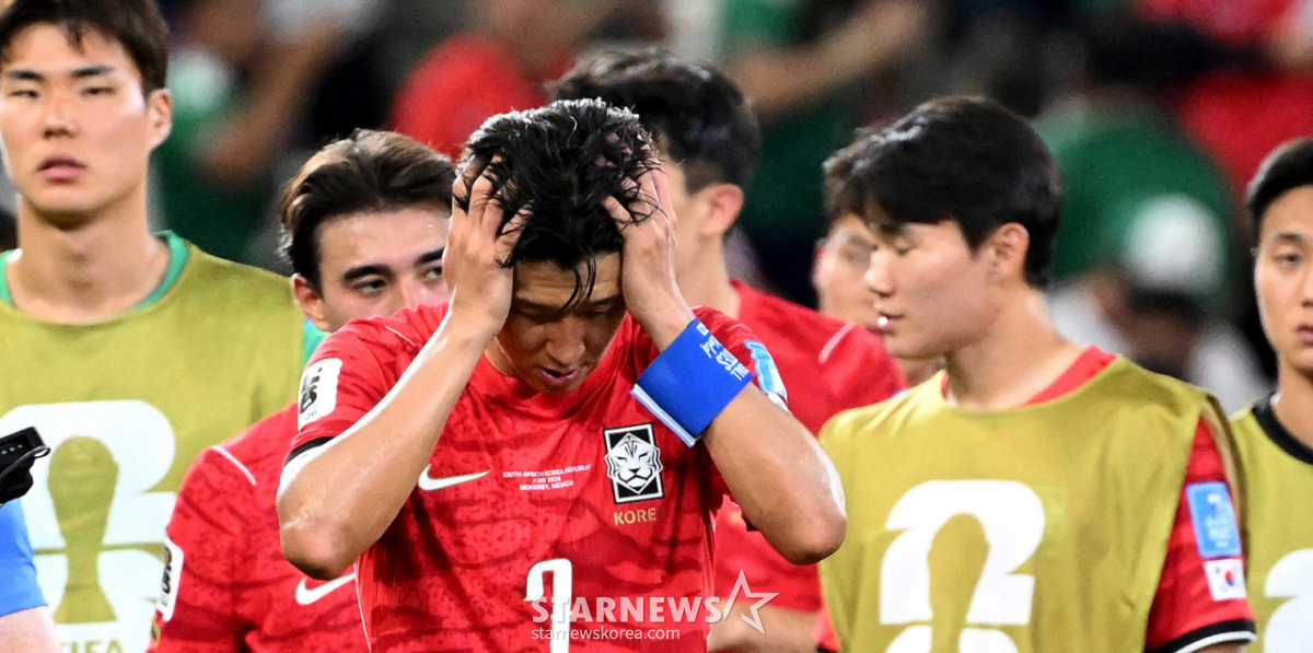 손흥민 라스트 댄스 허무하게 날릴 대위기... 축구협회, 아시안컵 불과 2달 전까지 '임시 감독' 파행