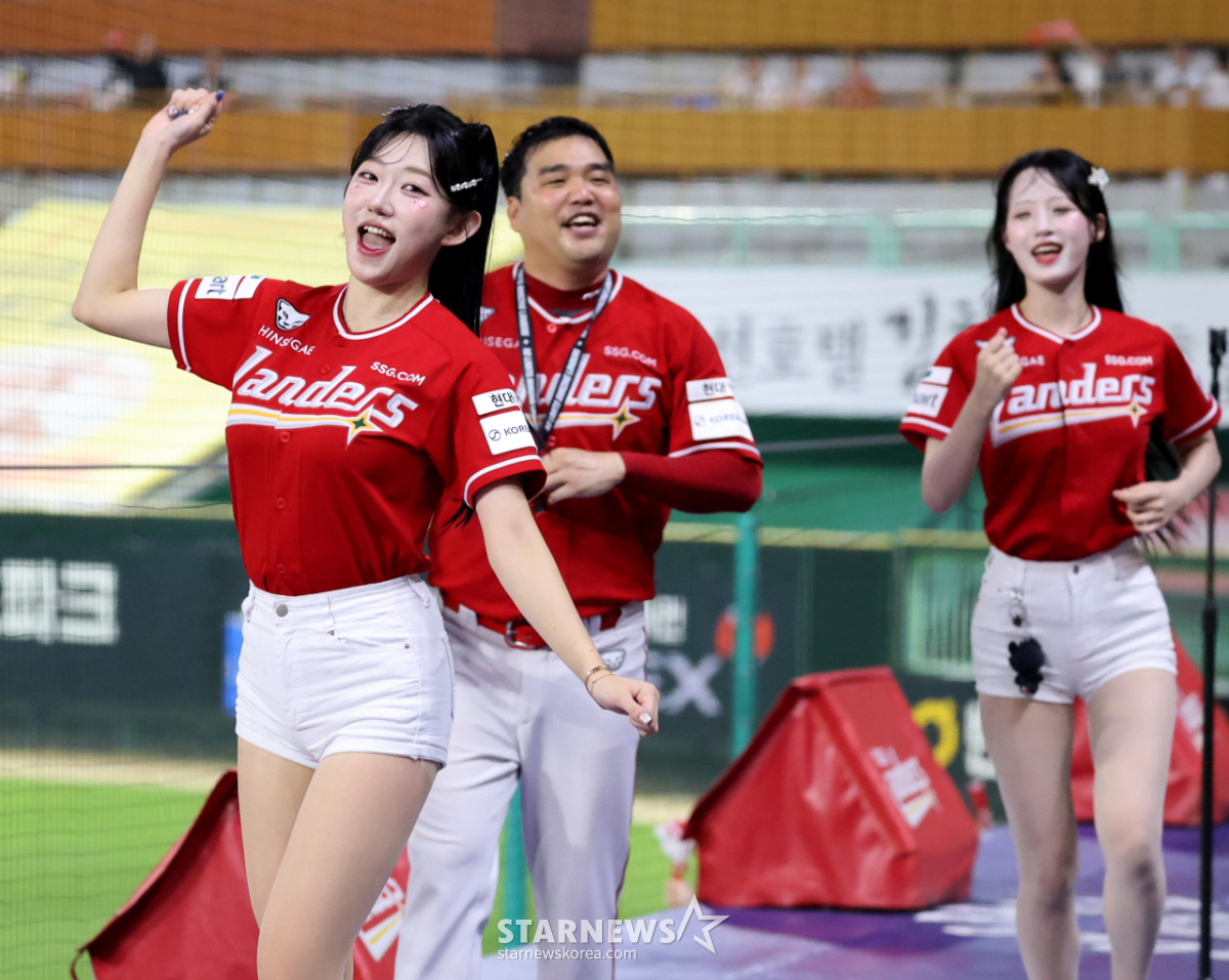 [포토]'요즘 랜더스가 확 달라졌어요!' 이지원