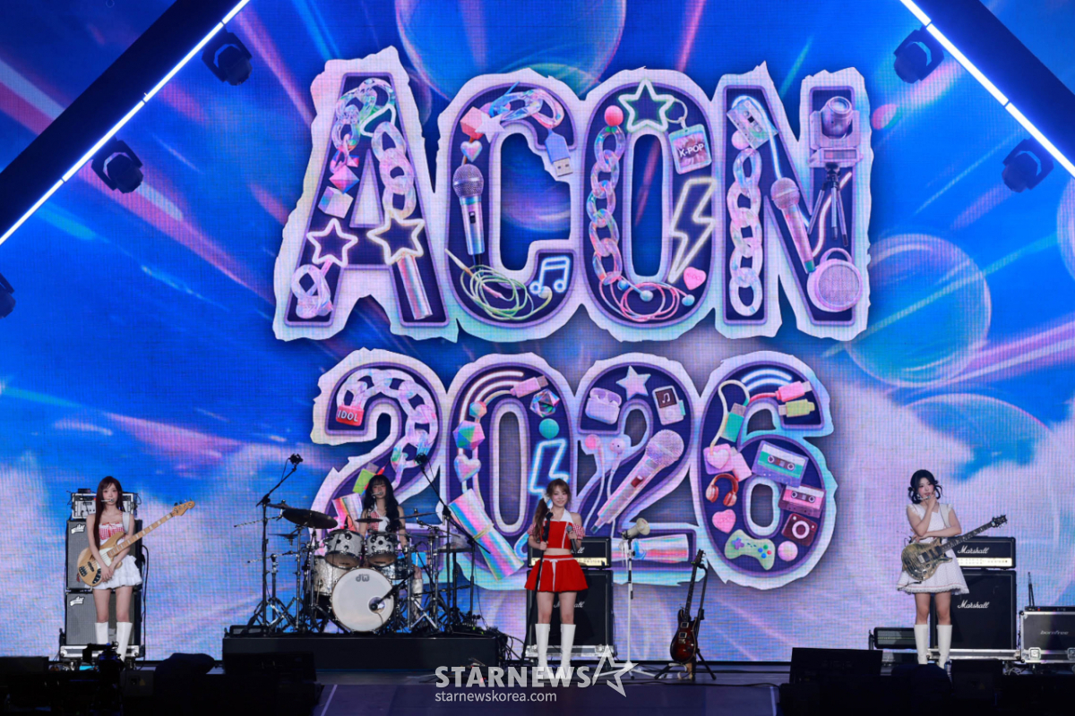 [ACON2026]QWER '고민중독'[★포토]