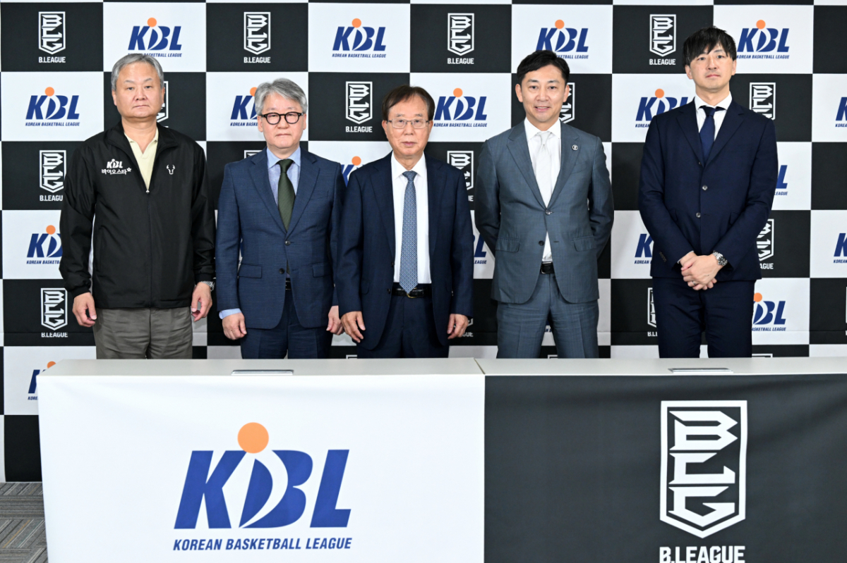 韓·日 농구 심판 교류 확대... 공동 교육 프로그램 성사
