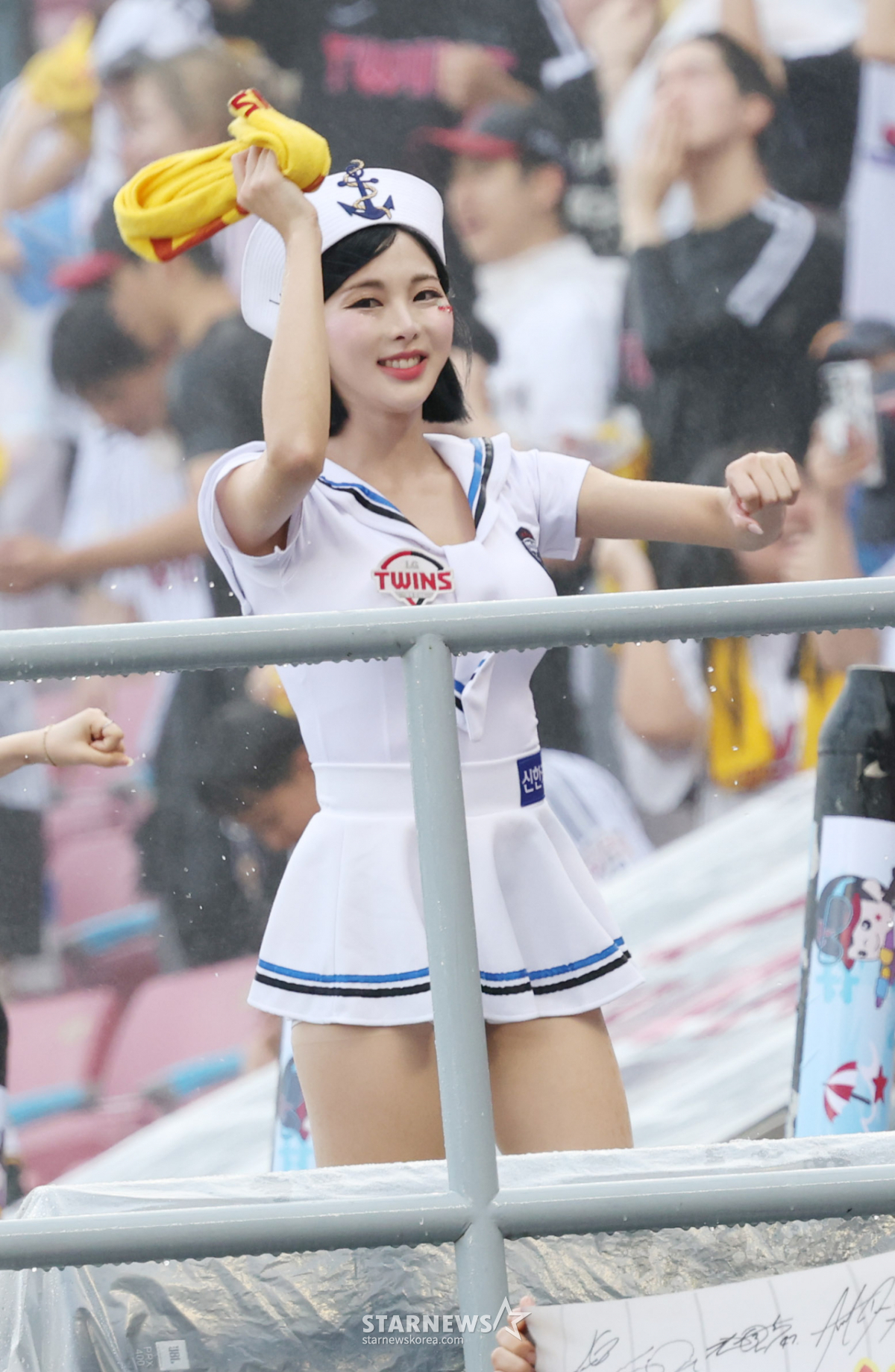 [포토] 차영현 '다 젖어도 좋아'