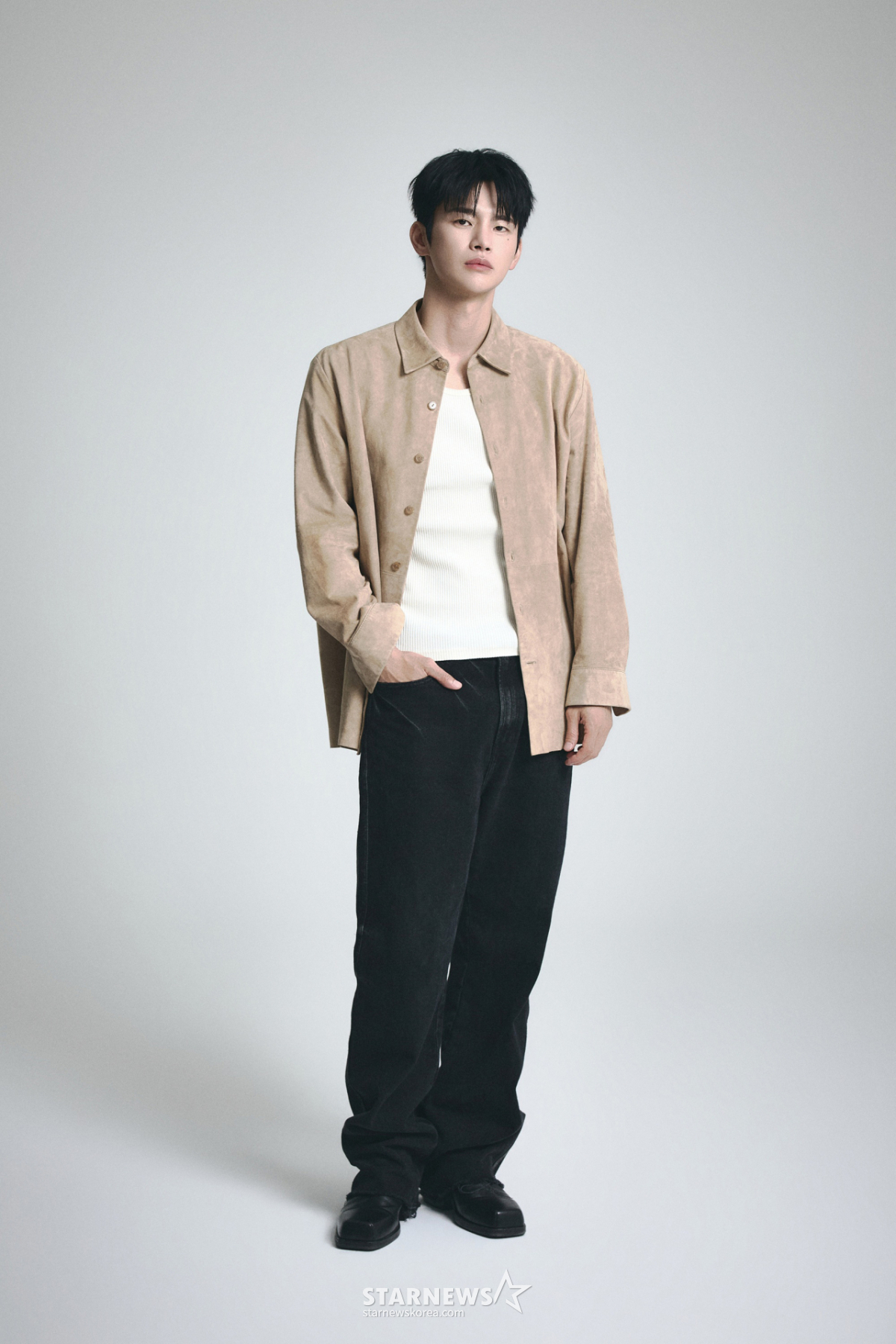 서인국, 작은 얼굴로 완성한 비율[★포토]