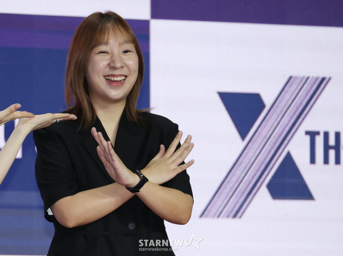 포즈 취하는 '엑스 더 리그' 이혜옥 PD[★포토]