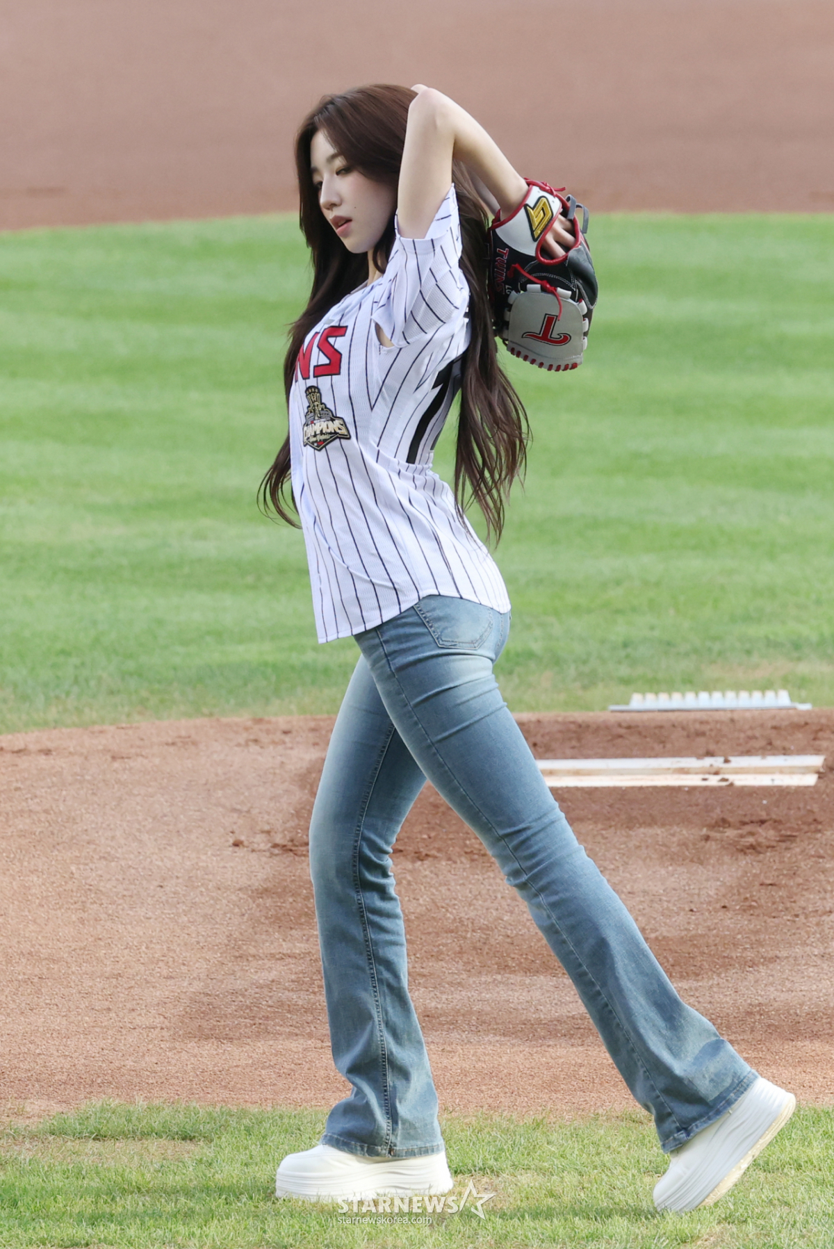 [포토] 박소현, S-라인 와인드업