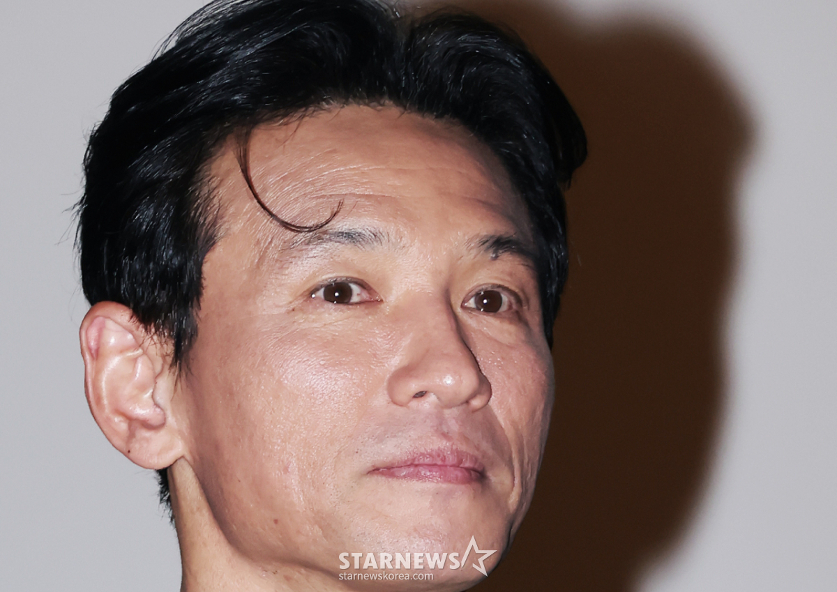 "평생 살인자로 남아라" 황정민에 고양이 사체 사진..'협박' 공방 [스타이슈]