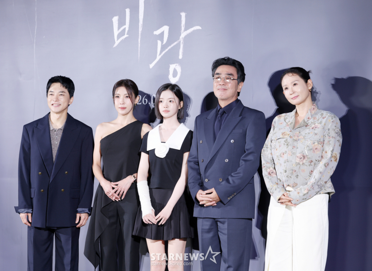 류승룡X하지원, '미쓰백' 감독 만났다..함께 보여줄 가족 이야기..'비광' [종합]