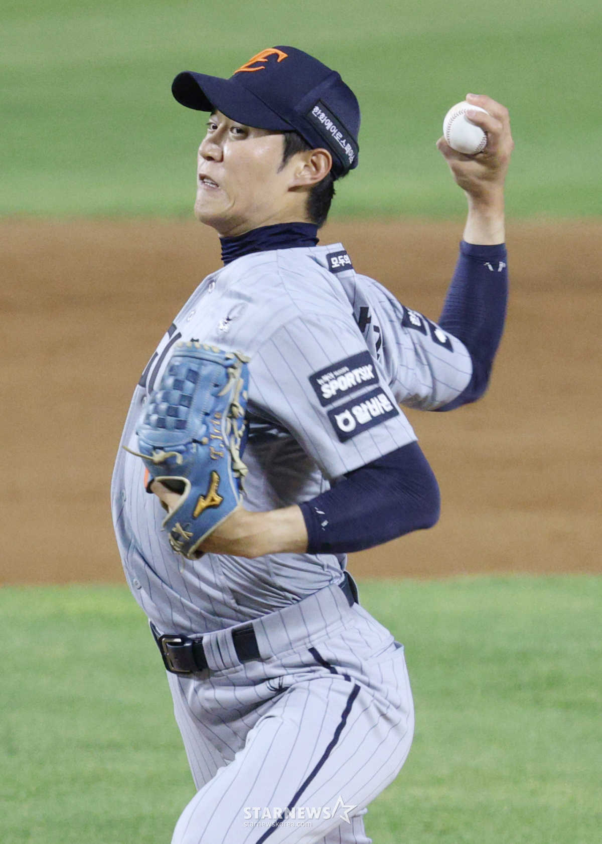 [포토] 이상규 '화이트 7승 지키리'