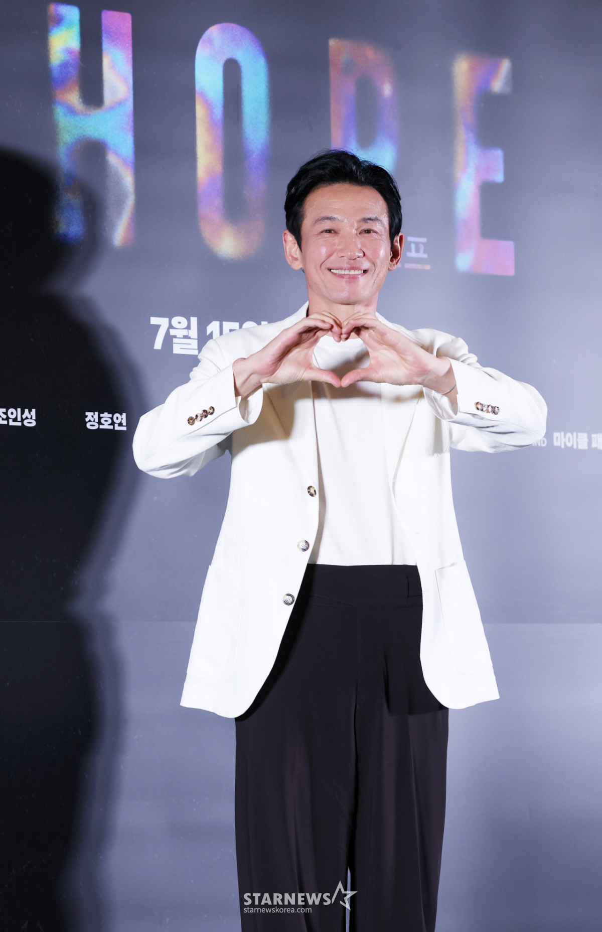 황정민 폭로녀, '스토킹 혐의' 벌금형 구형 받더니..돌연 SNS 계정 삭제