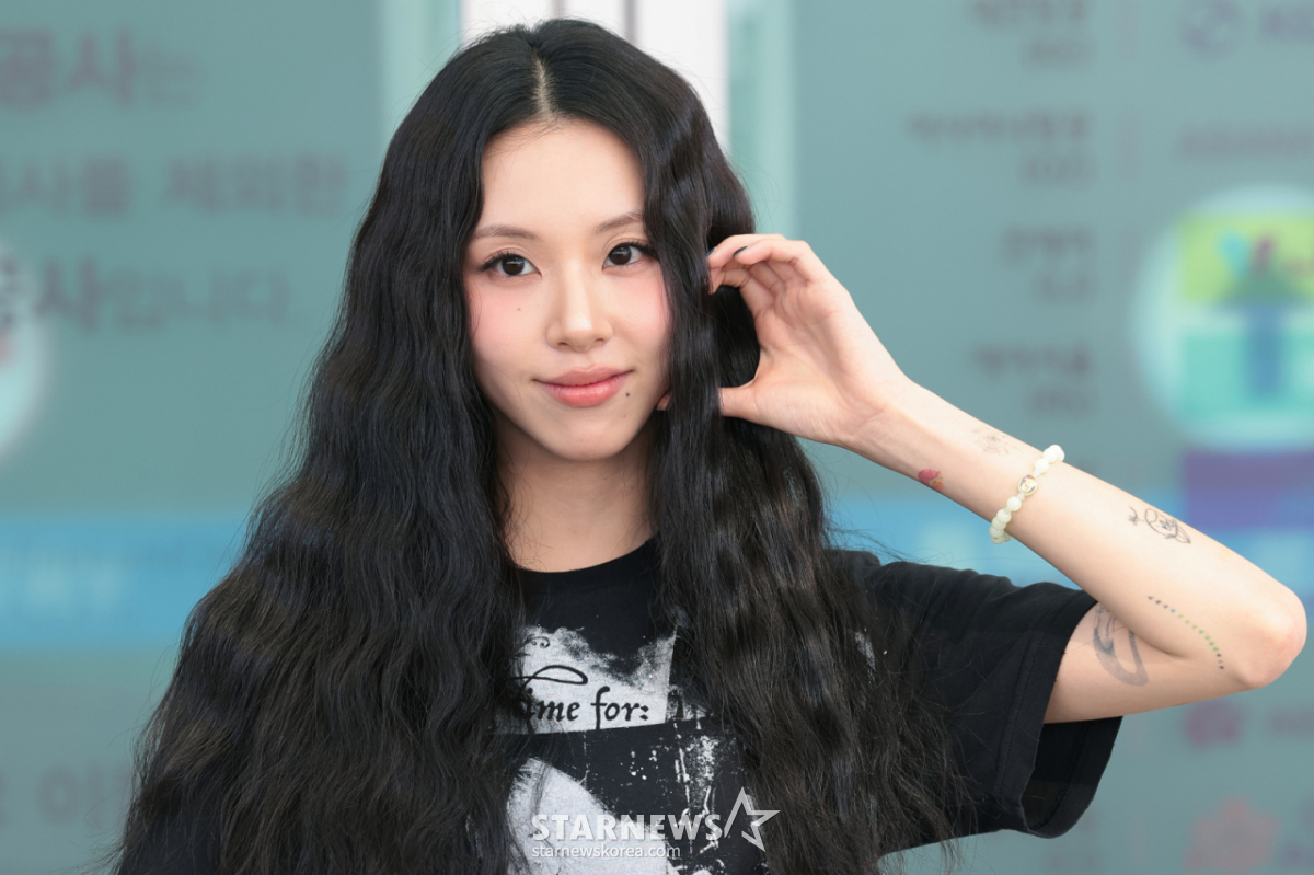 [속보]트와이스 채영, 정연 이어 JYP 떠나 홀로서기 "고맙고 사랑해"