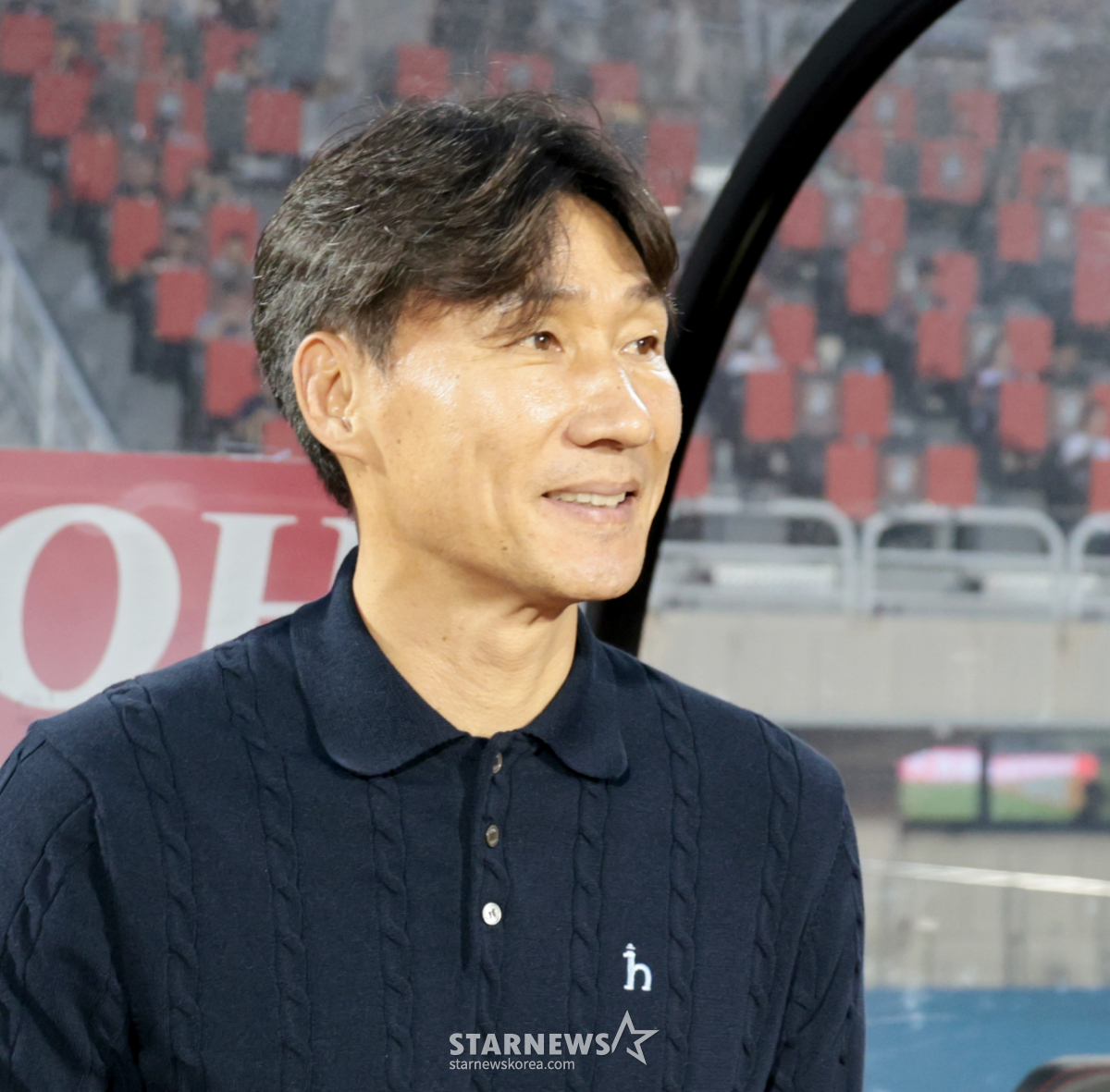 [포토]' 전반 2-0으로 앞서는' 부천FC1995 이영민 감독