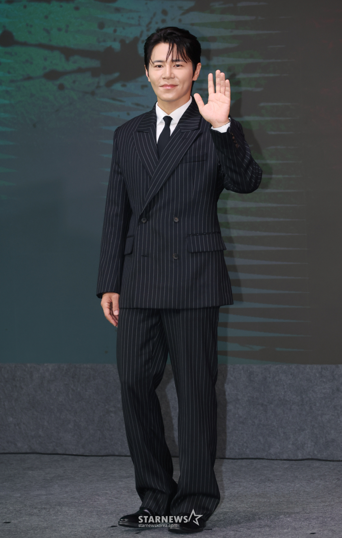 이규형 '완벽한 수트핏'[★포토]