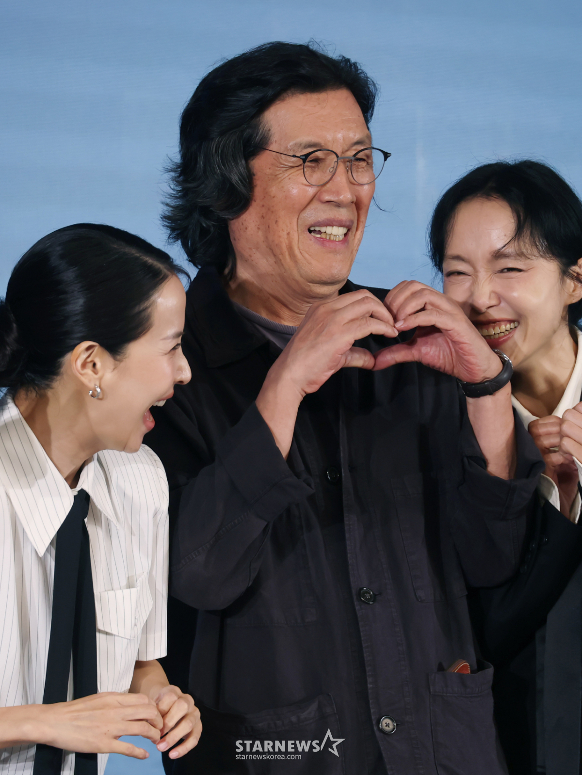 쑥스러운 이창동 감독[★포토]