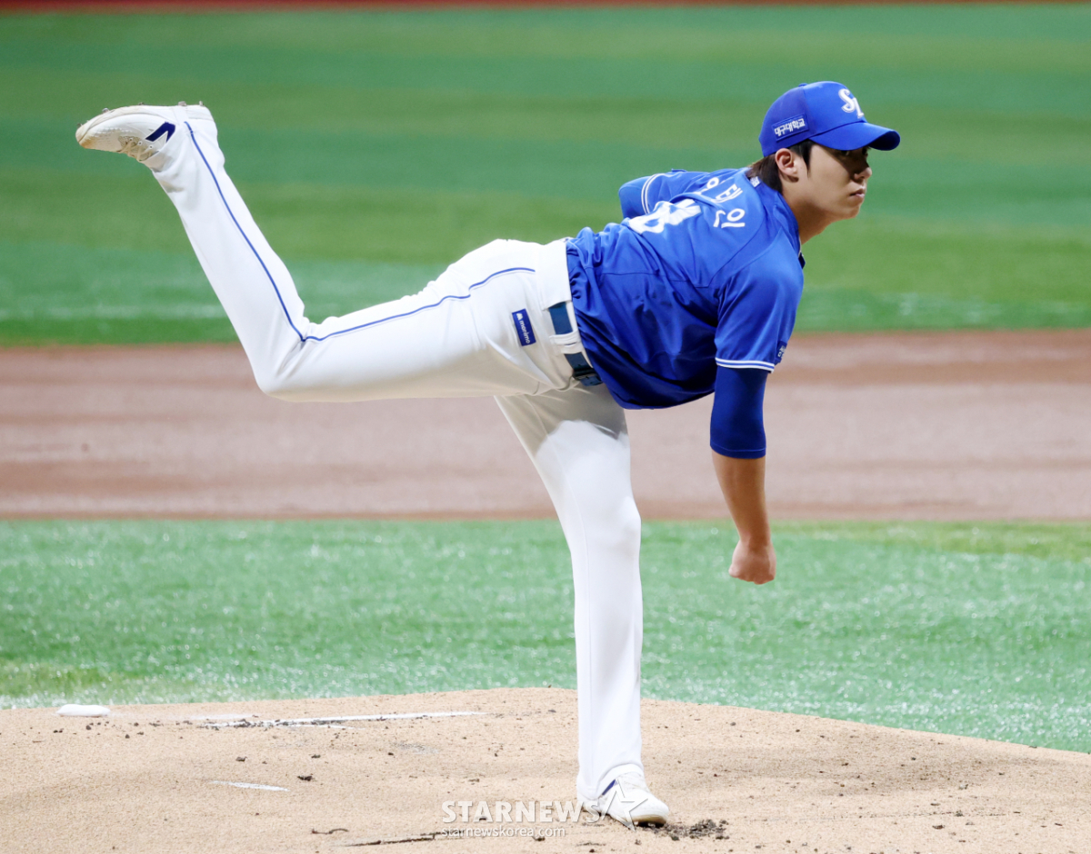 [포토] 원태인 '요령껏'