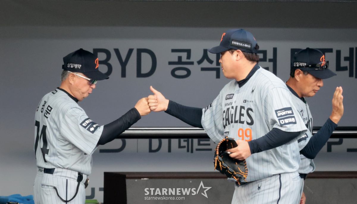 [포토]'역투를 부탁해!' 김경문 감독