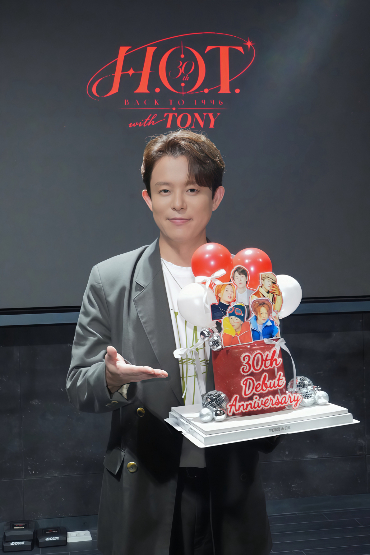 H.O.T 토니안, 데뷔 30주년 기념 '무료' 팬미팅.."앞으로도 오래 함께"
