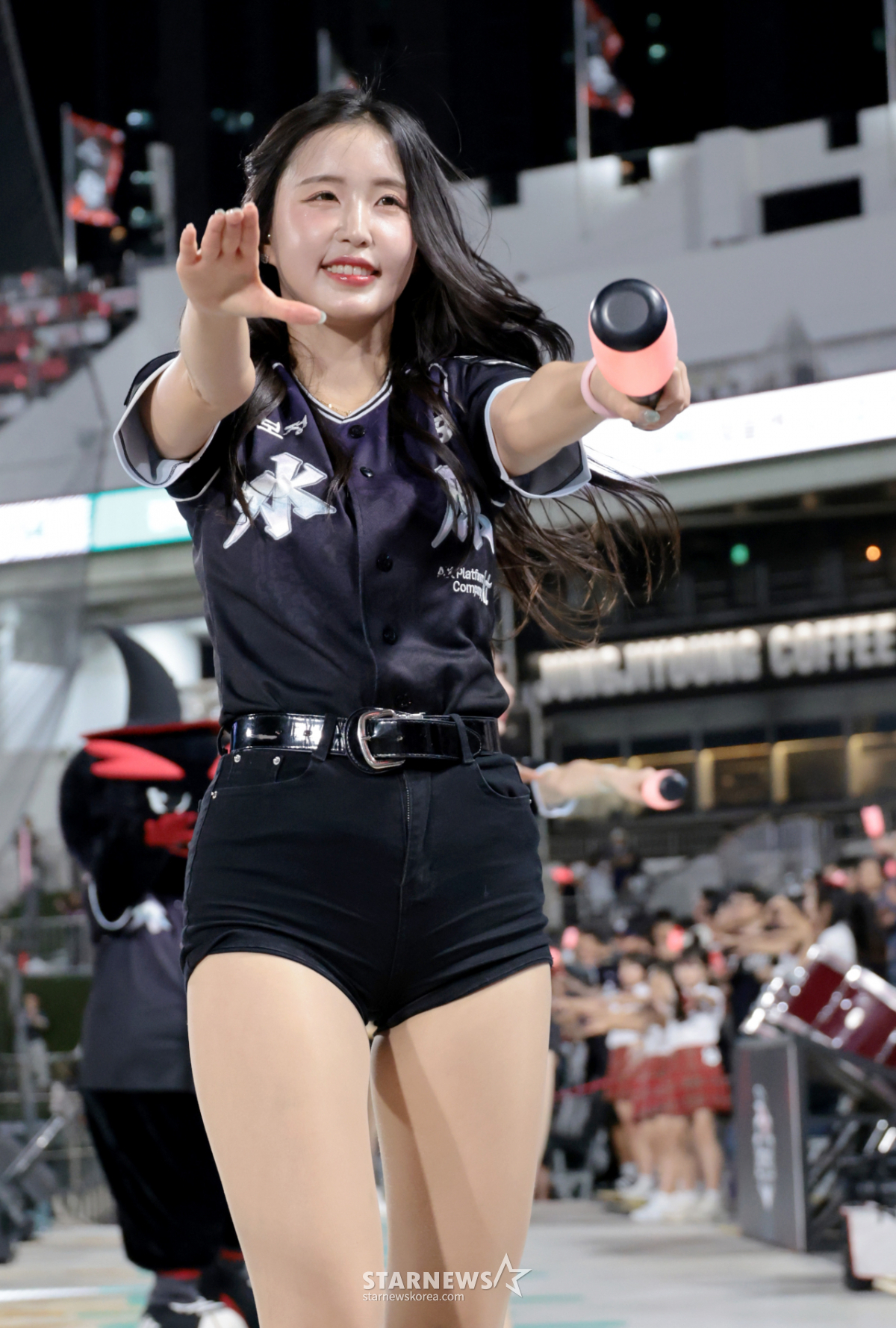 [포토] '위즈파크에선 승리뿐이지!' KT 김한슬