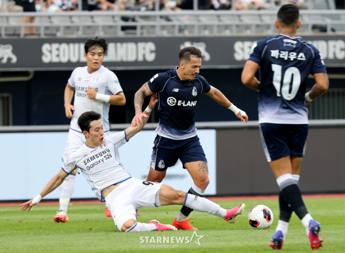 [포토]'에울레르 태클하는' 이상민