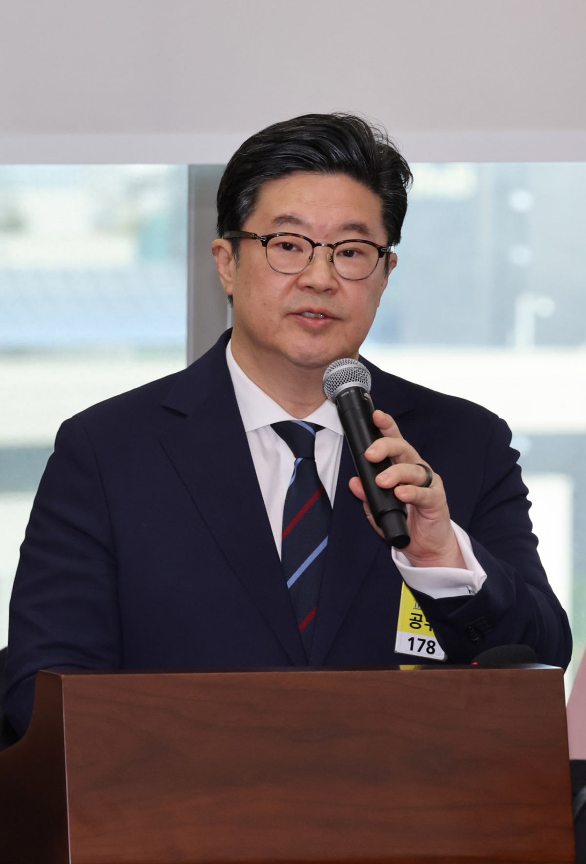 검찰, MBK 김병주 피의자 소환…홈플러스 수사 향방은?