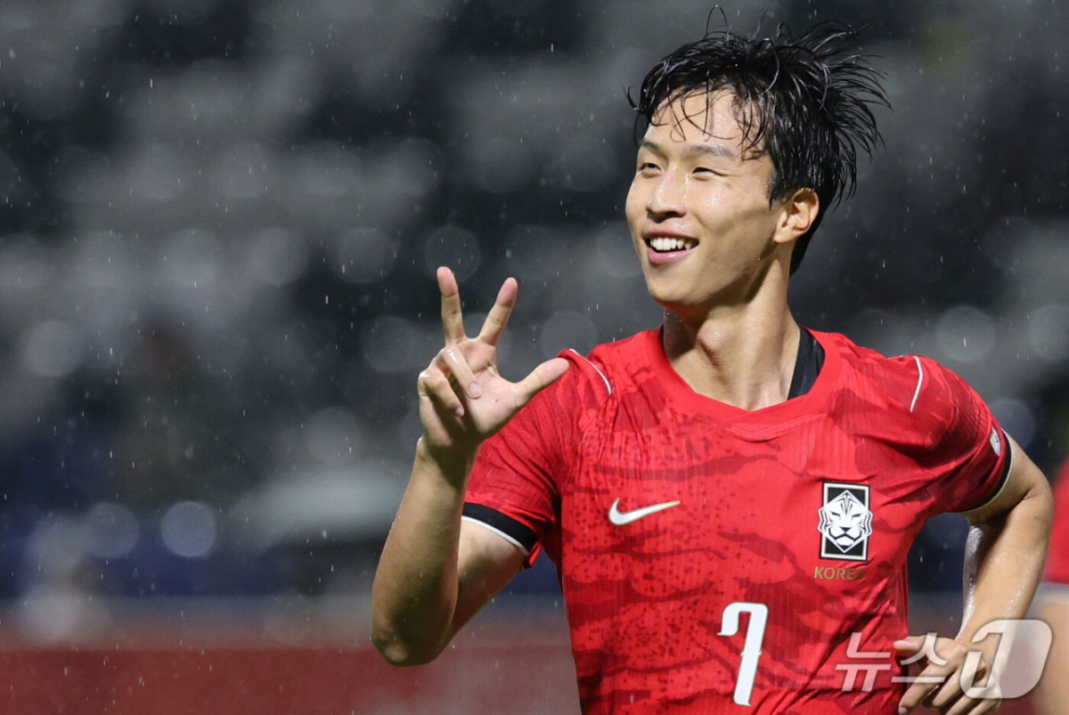 '엄지성 해트트릭+김명준 쐐기골' 이민성호, AG 1차전 대승 '8강 보인다'... 카타르 4:1 완파