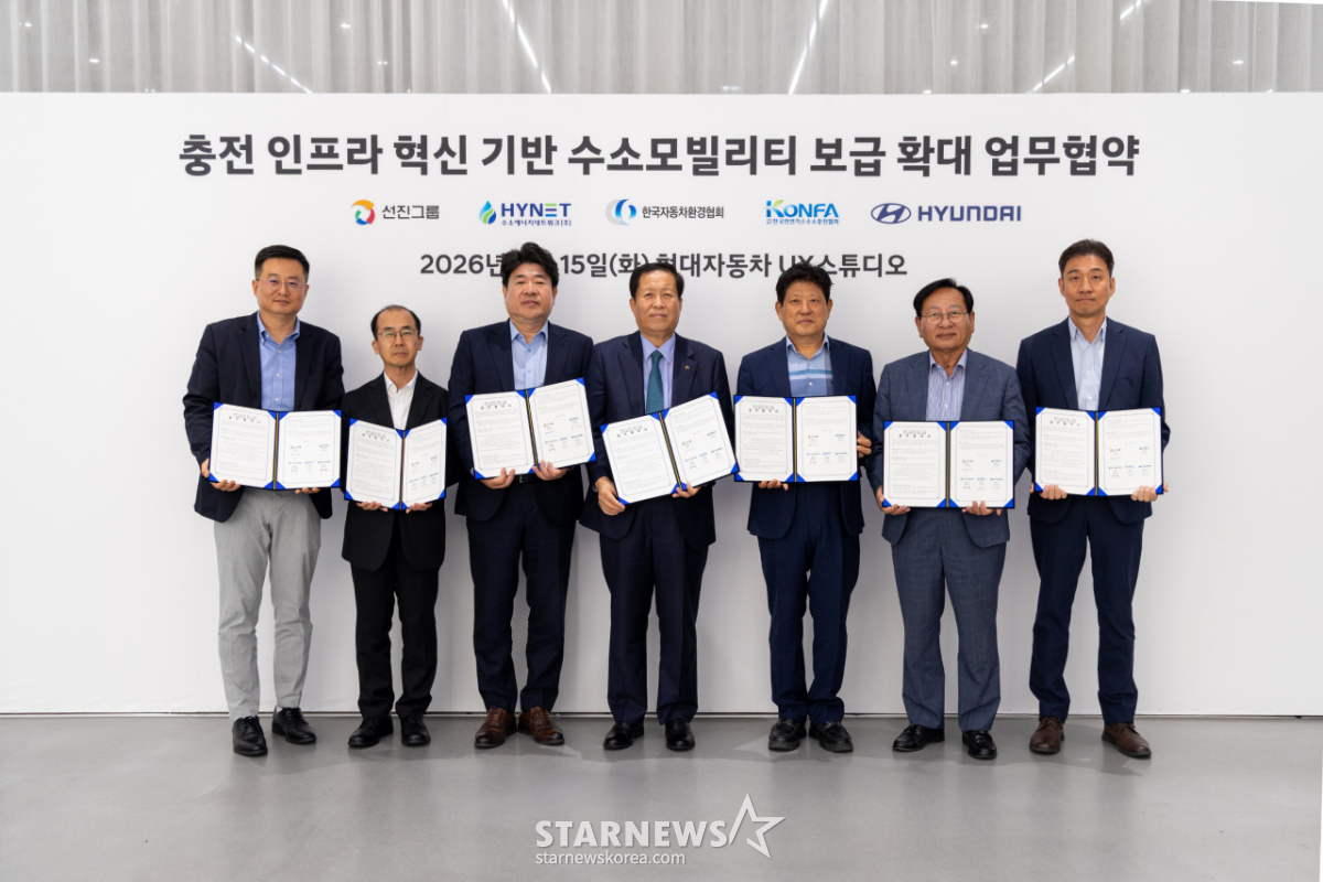 현대차, 수도권 버스 판 뒤집는다… 2032년까지 수소버스 480대 투입