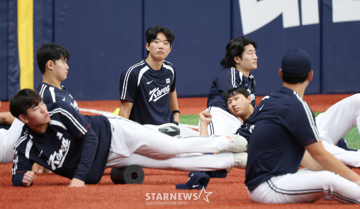 [포토] 최민석 'KBO 다승왕의 위용'