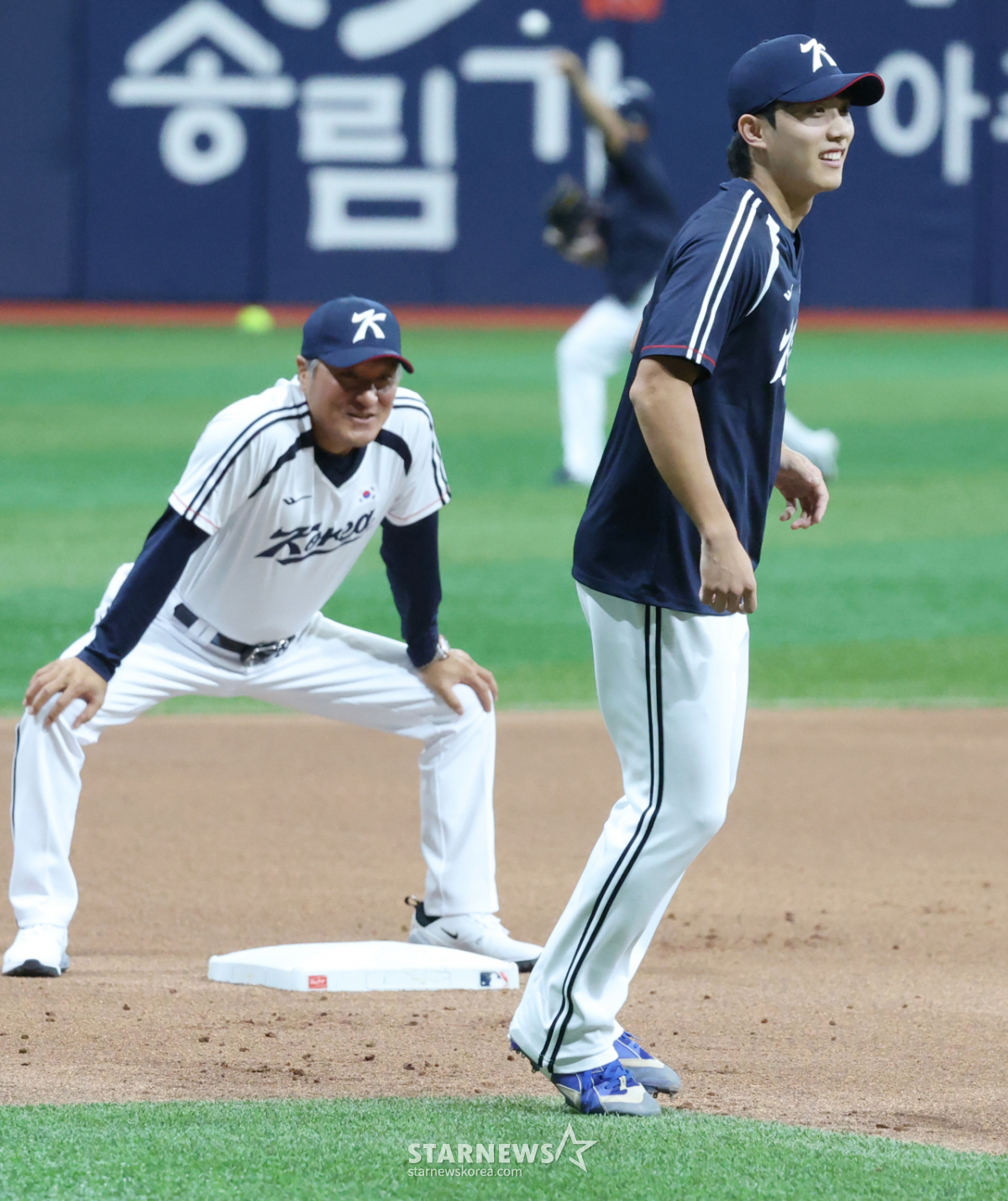 [포토] 이재현 '미소로 교란작전'