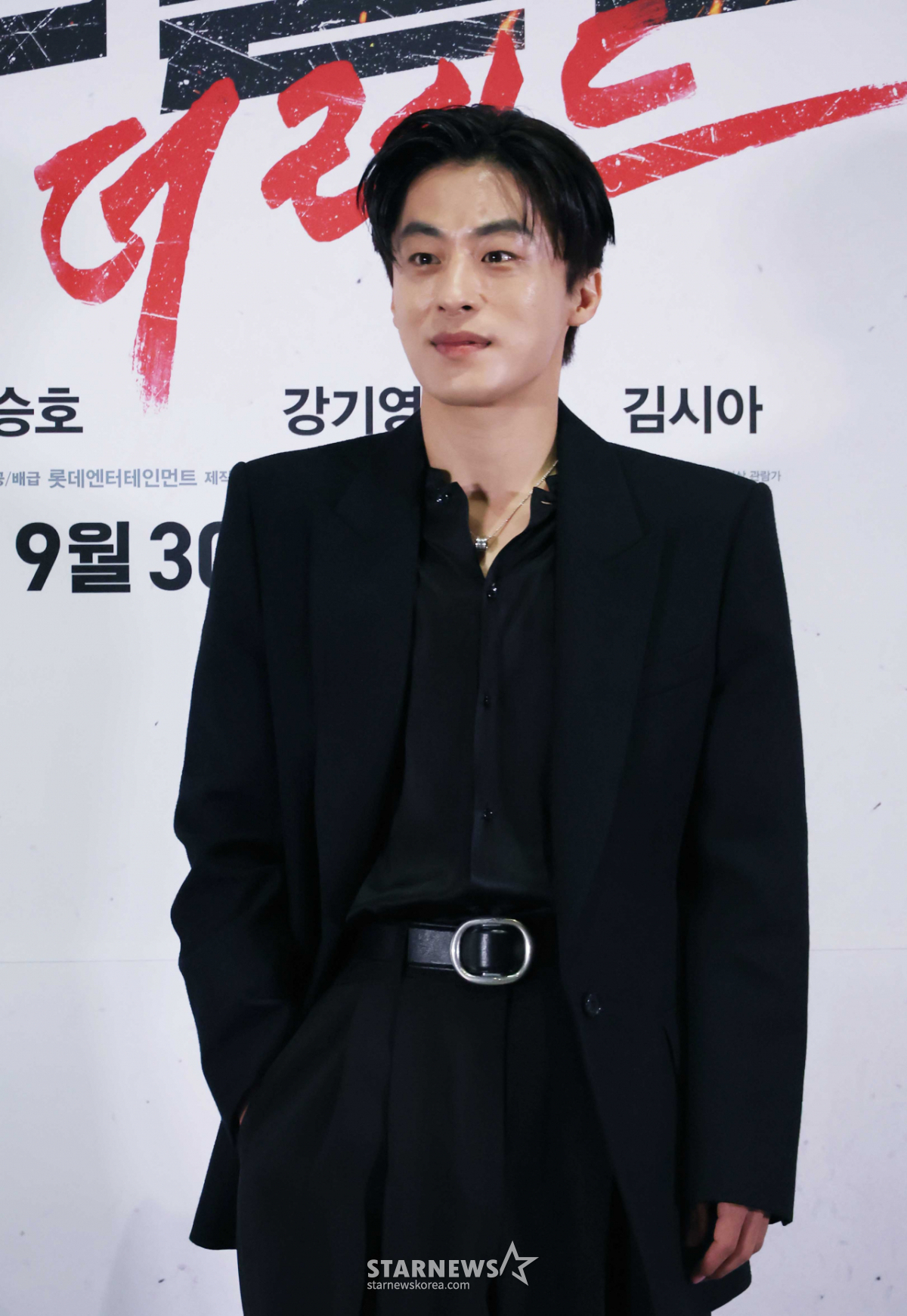 구교환 '부활남, 기대하세요'[★포토]