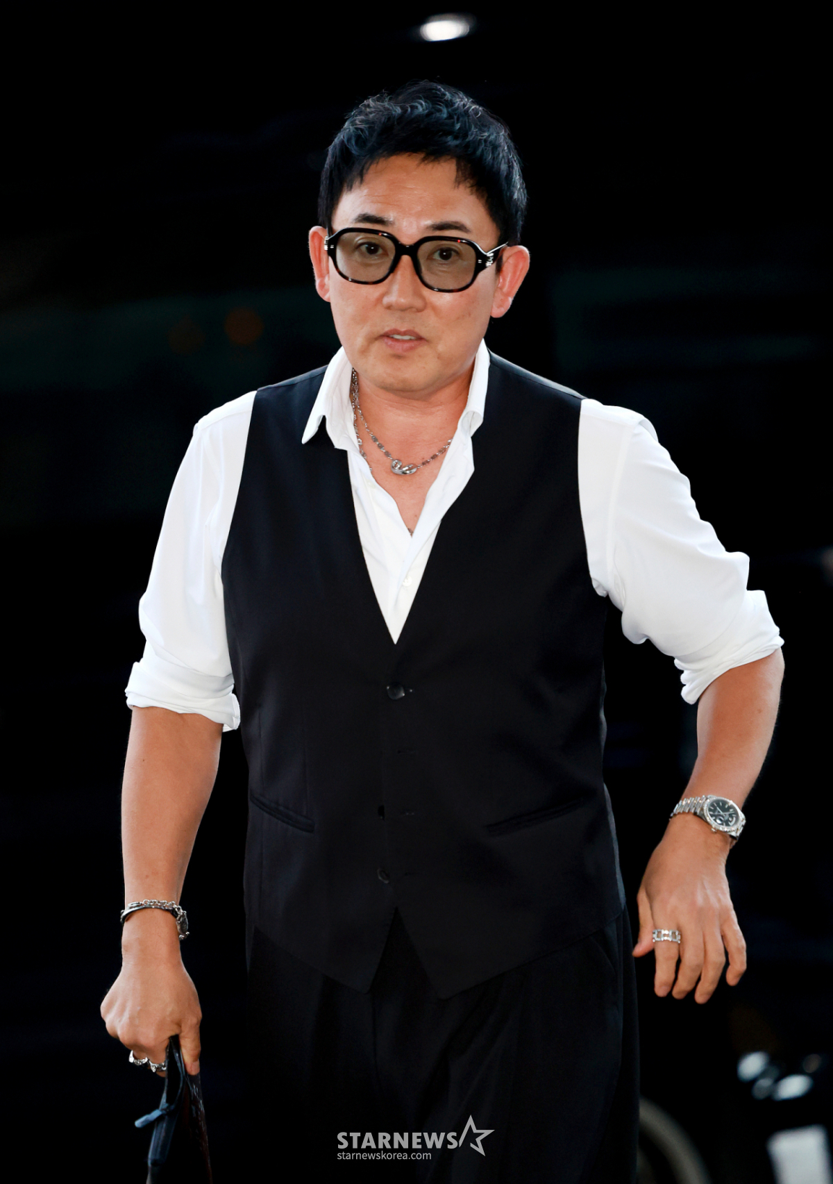 '대마초 논란' 이승철, 의붓딸 득남.."할아버지 됐어요" [스타이슈]