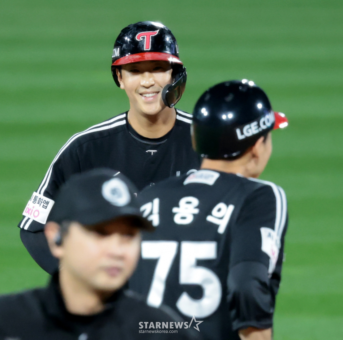 [포토]'3회초 1타점 적시타' 송찬의