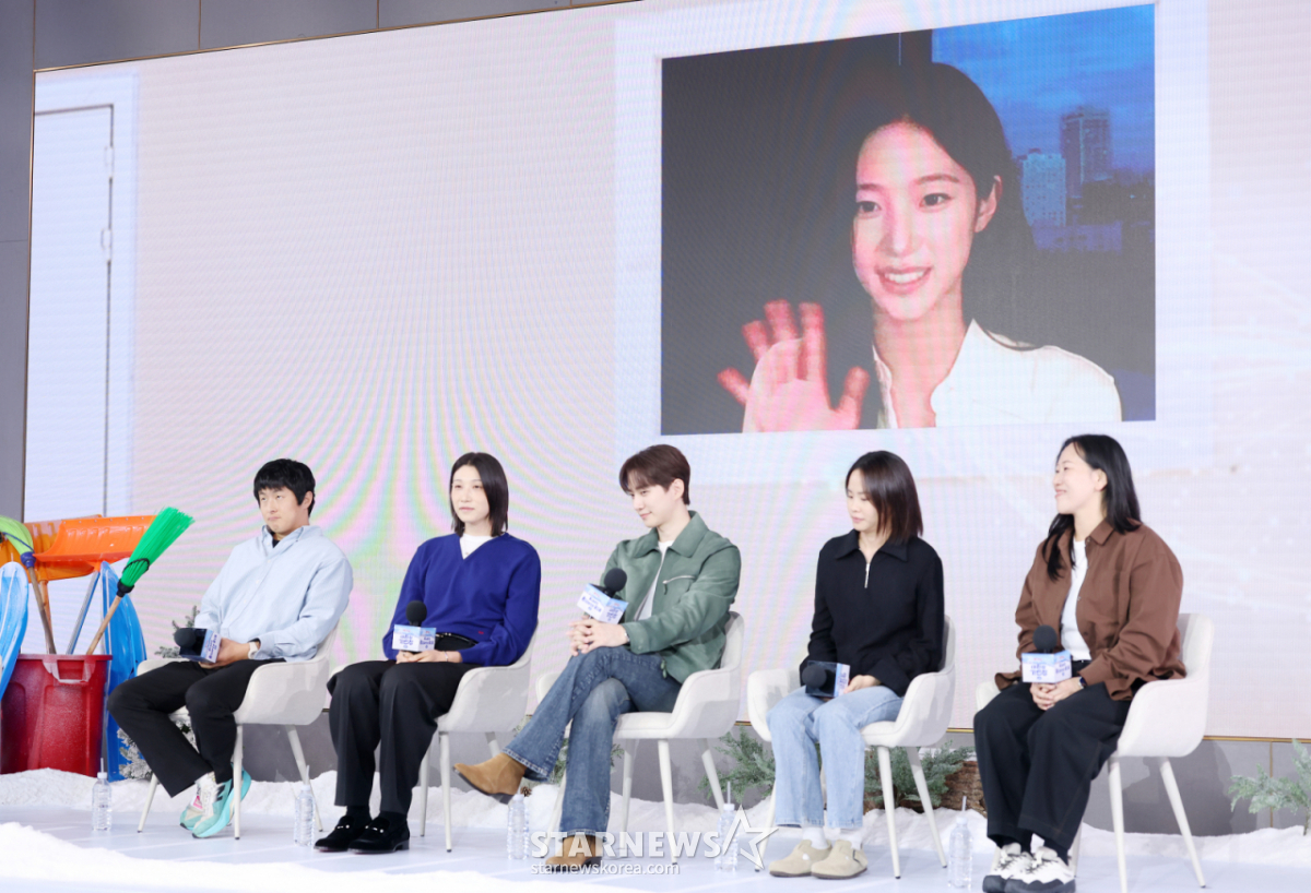 "기안84 이상 행동에 '일침' 전문"..르세라핌 카즈하, 大반전 '기안장2' 직원이었다