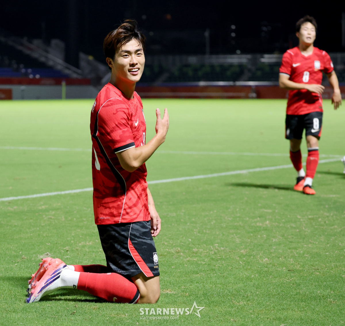 [포토] '나를 기록해주오!' 사우디전 두번째 골 김명준
