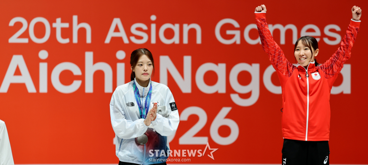 [포토]'아쉬워도 축하해!' 은메달 박지희