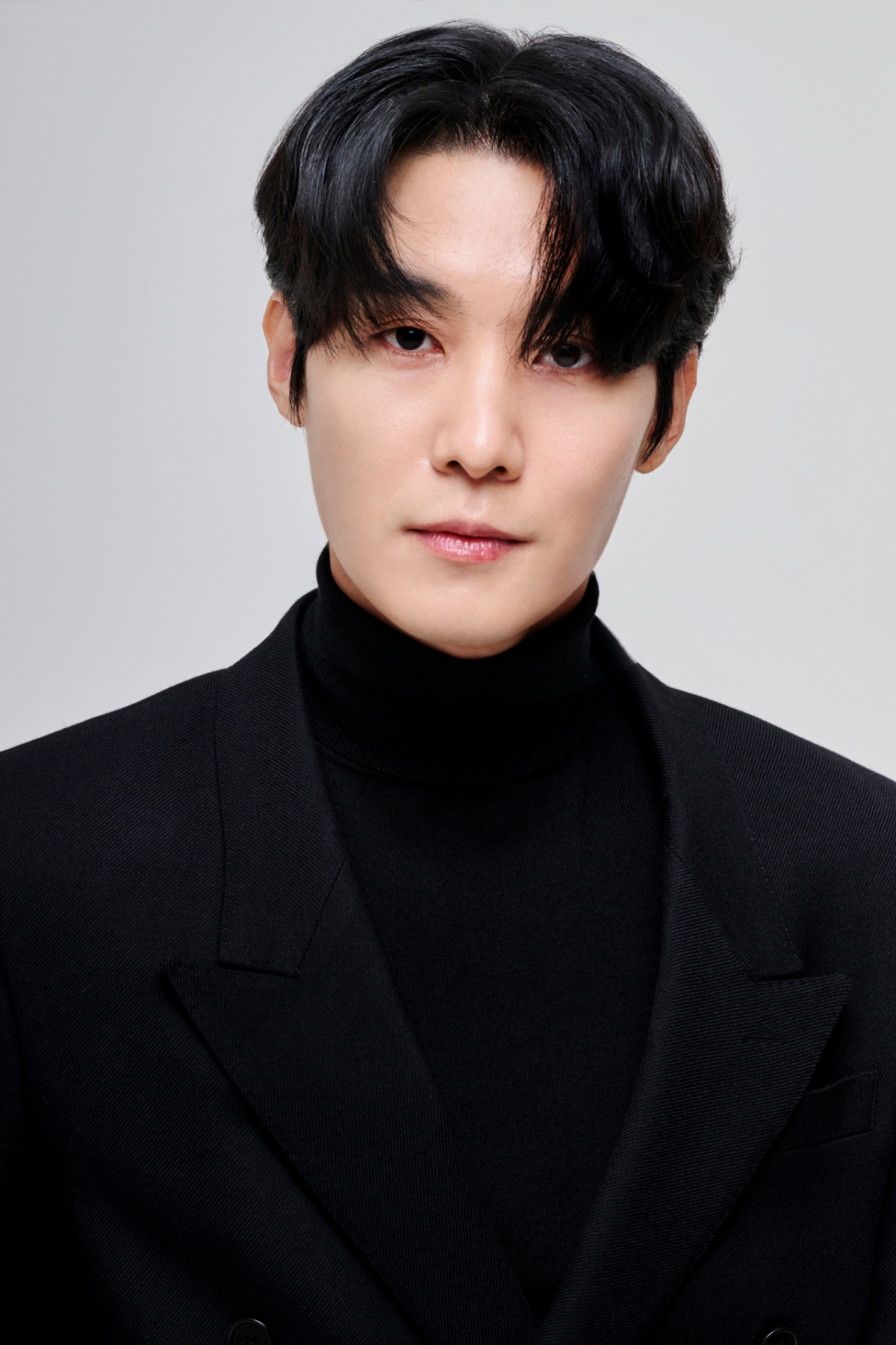 피도 눈물도 없는 테러리스트..장률, 영화 '패밀리 포스' 출연