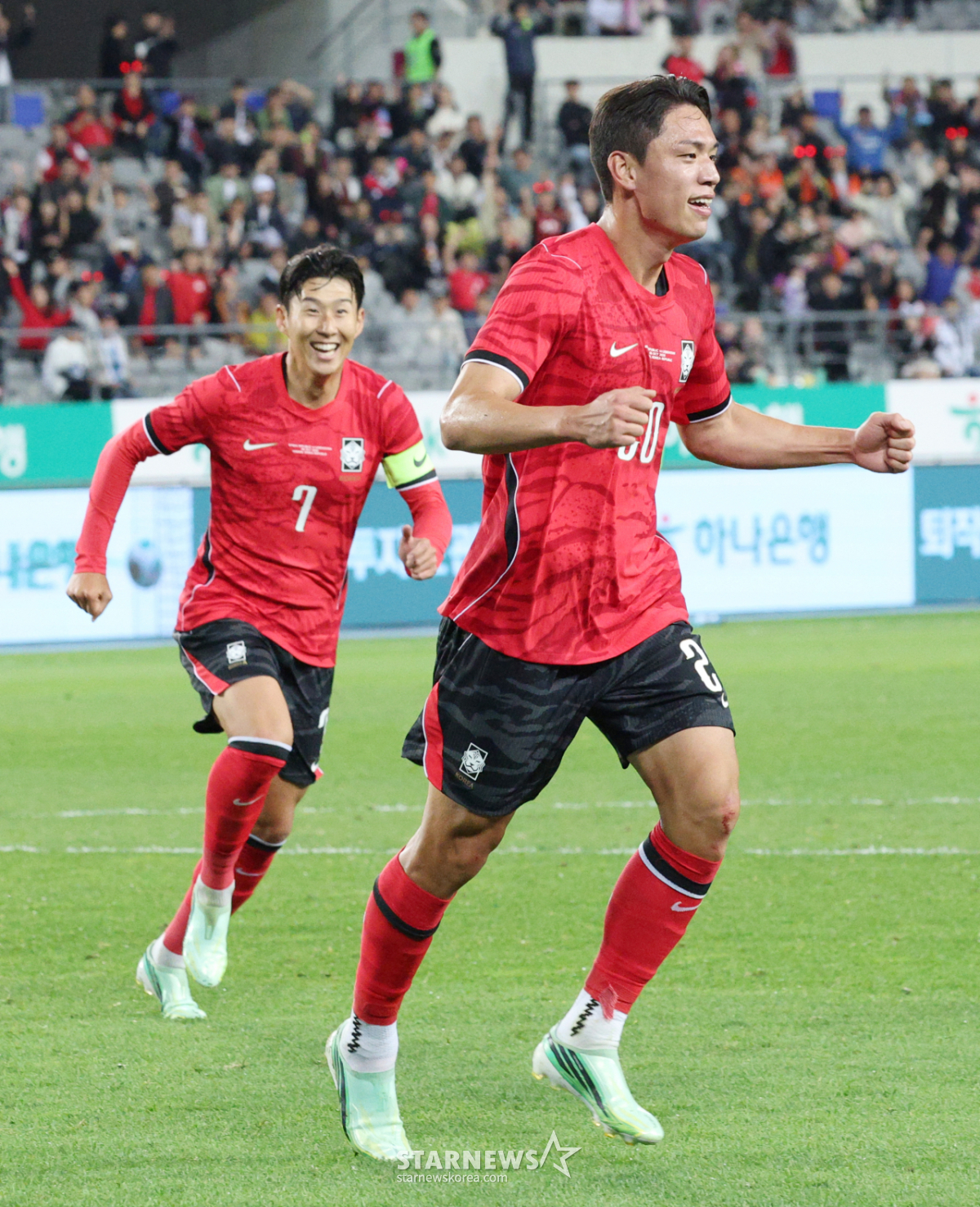 [포토] 오세훈, 헤더로 쐐기골